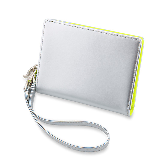 クベラ9981／二つ折り財布